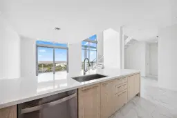 Picture of 2000 Metropica Way Ph11, Sunrise, FL 33323