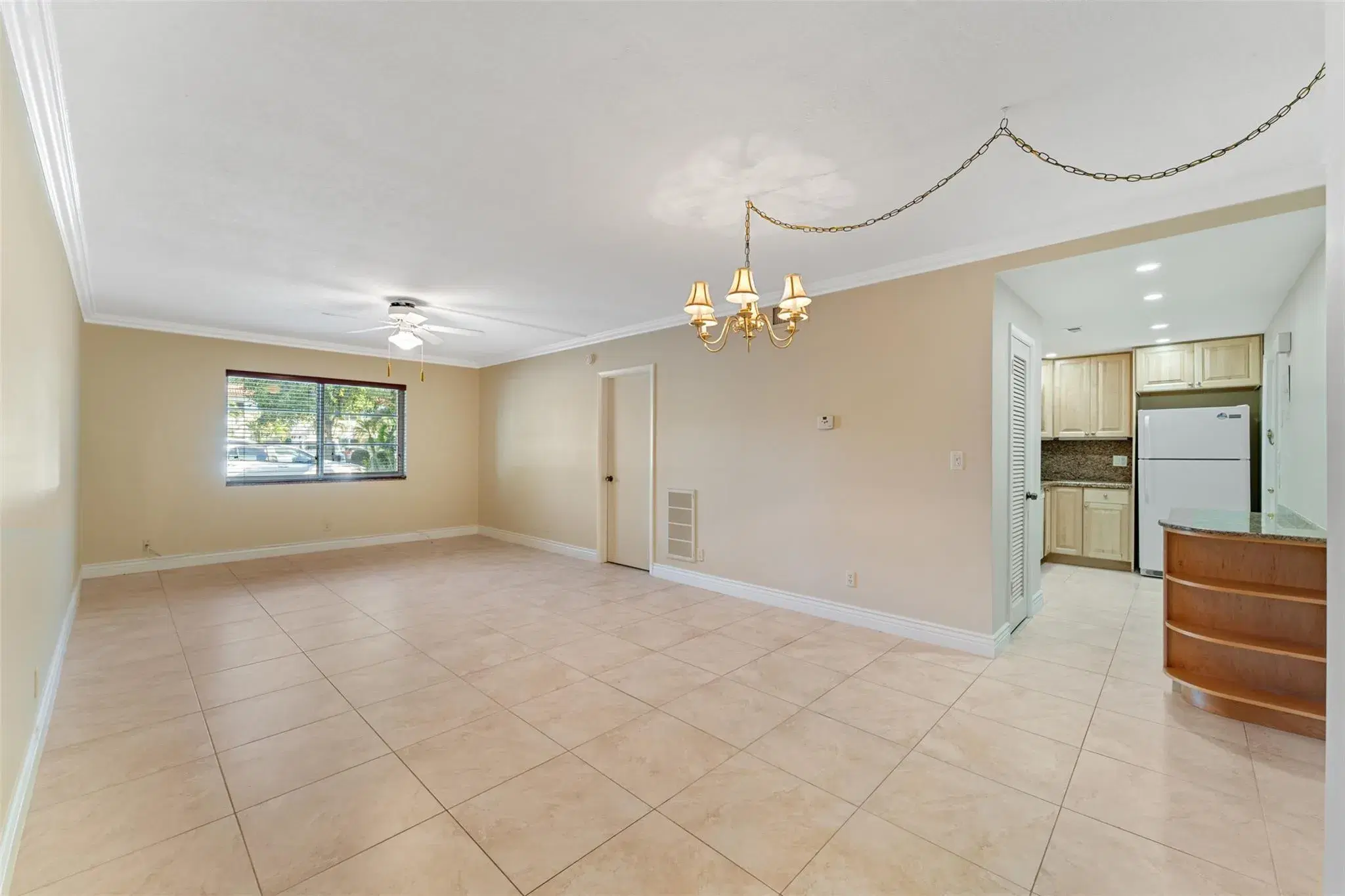 Picture of 659 W Oakland Park Blvd 120C, Oakland Park, FL 33311