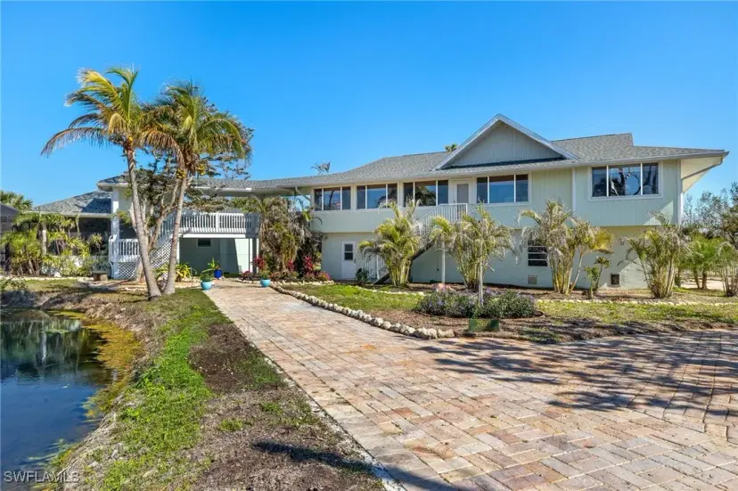 Picture of 2999 Twin Ponds Dr, Sanibel FL 33957