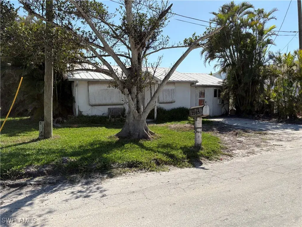 Picture of 2565 2Nd St, Matlacha, FL 33993