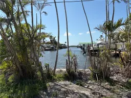 Picture of 2565 2Nd St, Matlacha, FL 33993