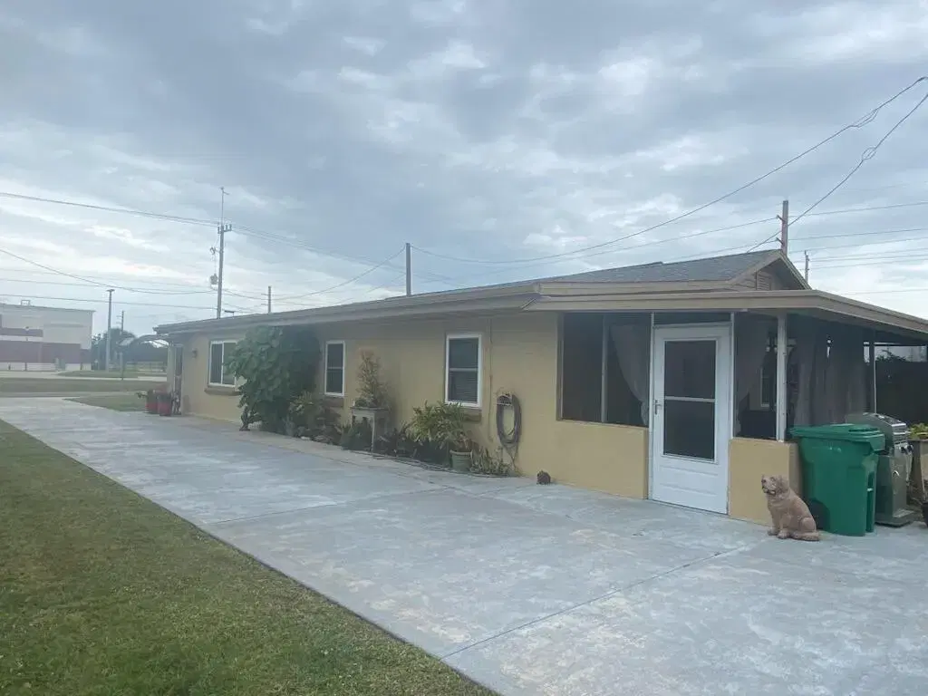 Picture of 4321 Kirby Loop Road, Fort Pierce, FL 34981