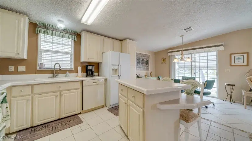 Picture of 137 Amble Dr, North Fort Myers FL 33903