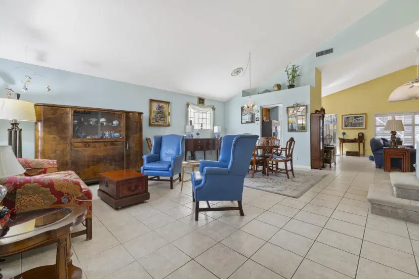 Picture of 2719 Pointe Circle, Greenacres FL 33413