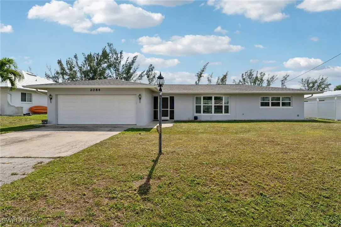 Picture of 2084 Coral Point Dr, Cape Coral, FL 33990