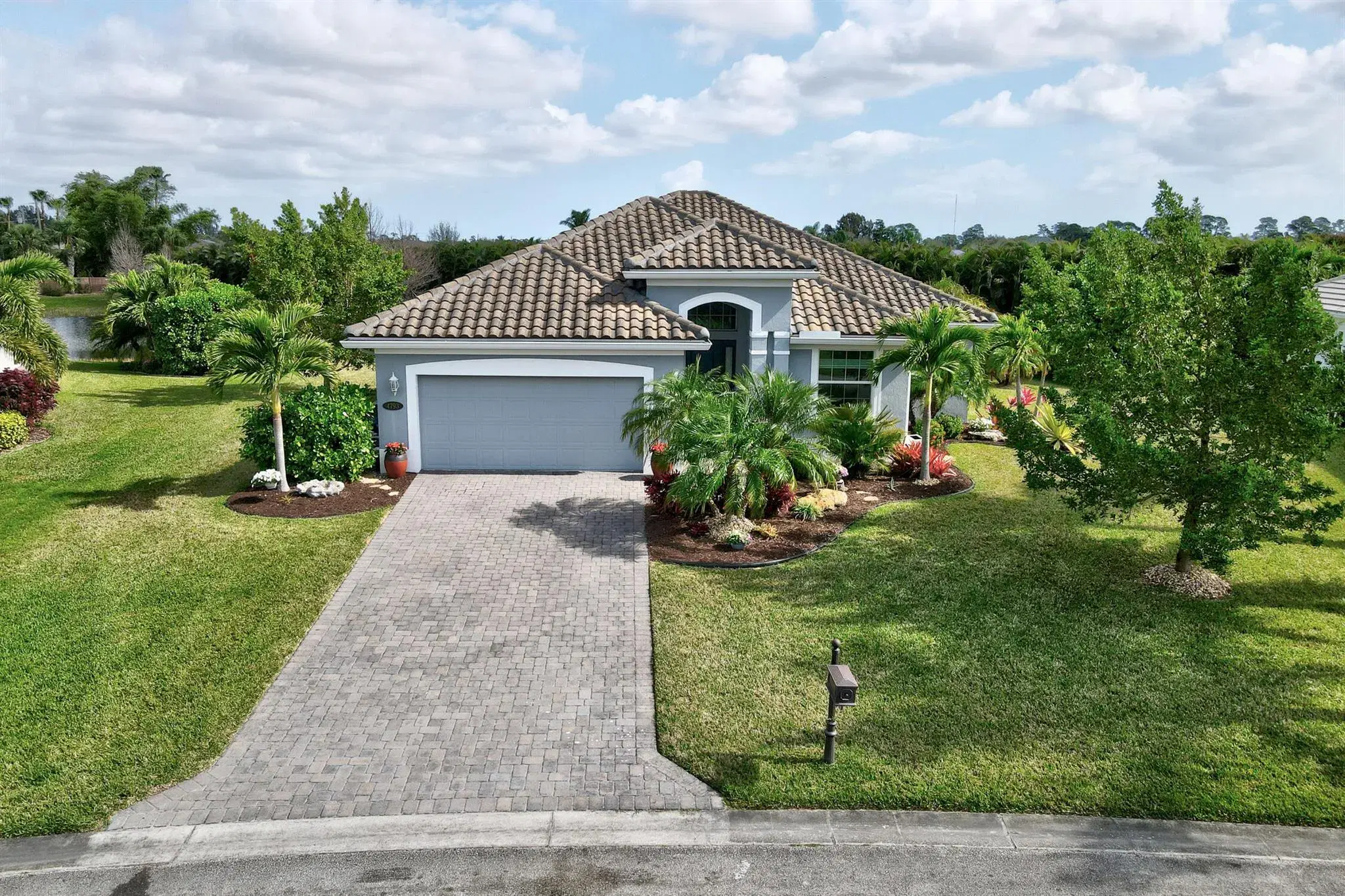 Picture of 4793 Four Lakes Circle Sw, Vero Beach, FL 32968