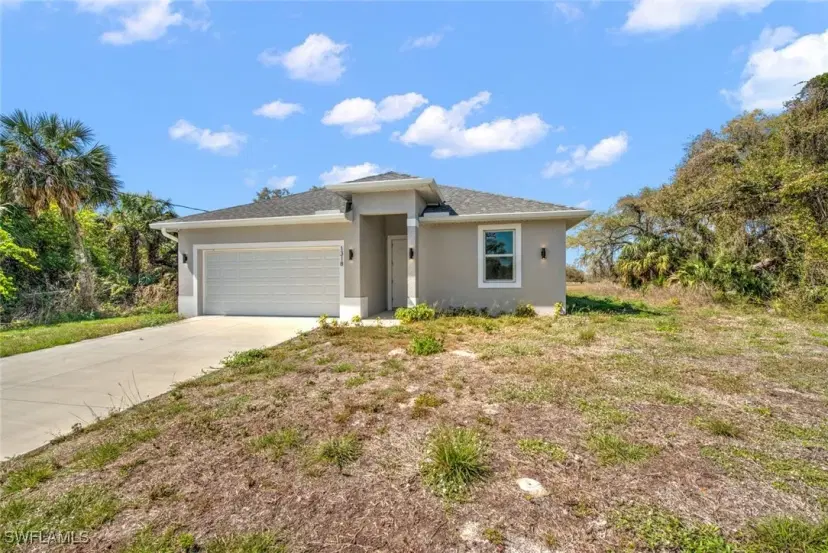 Picture of 1318 N Hilton Cir, Labelle FL 33935