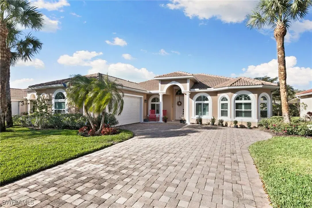 Picture of 3954 Recreation Ln, Naples, FL 34116