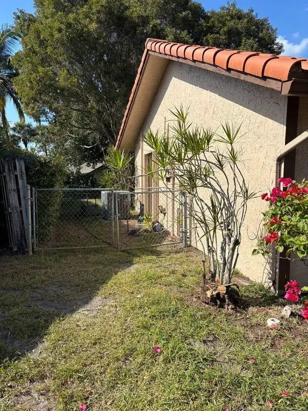 Picture of 1681 NW 93Rd Ave, Plantation FL 33322