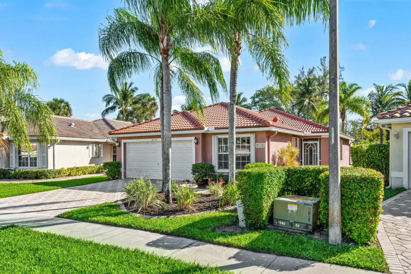 Picture of 8134 Palm Gate Drive, Boynton Beach FL 33436