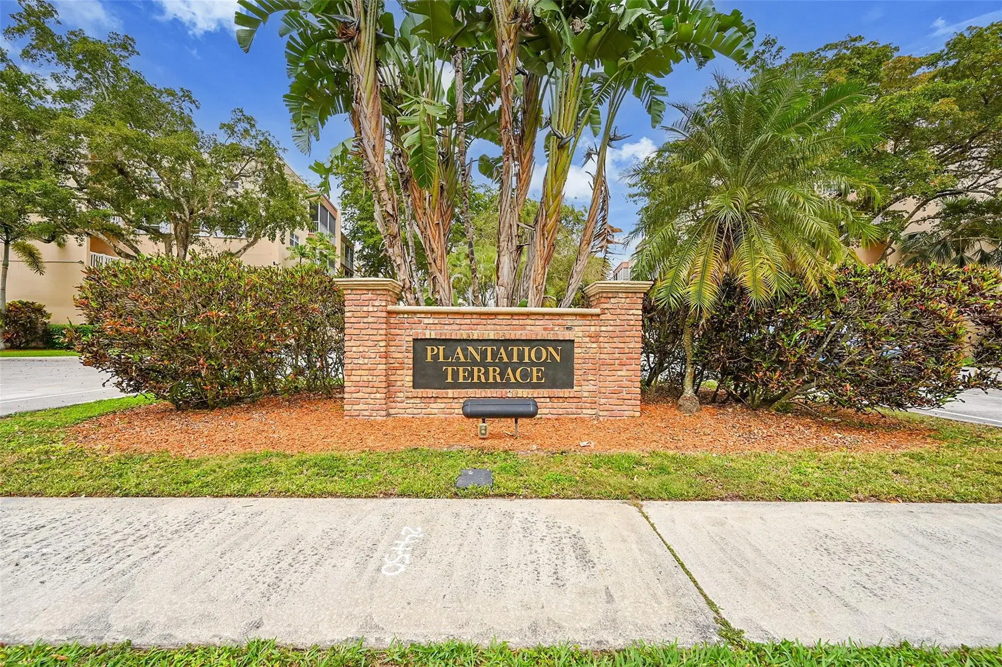 Picture of 6731 Cypress Rd 305, Plantation, FL 33317