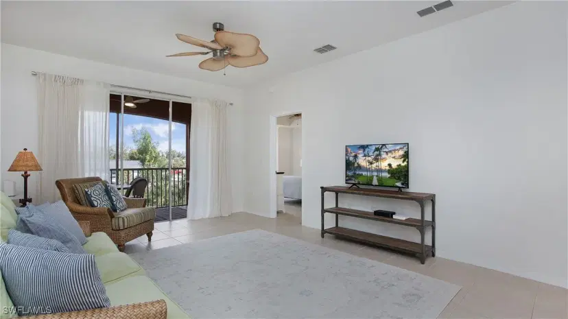 Picture of 15999 Mandolin Bay Dr 204, Fort Myers FL 33908