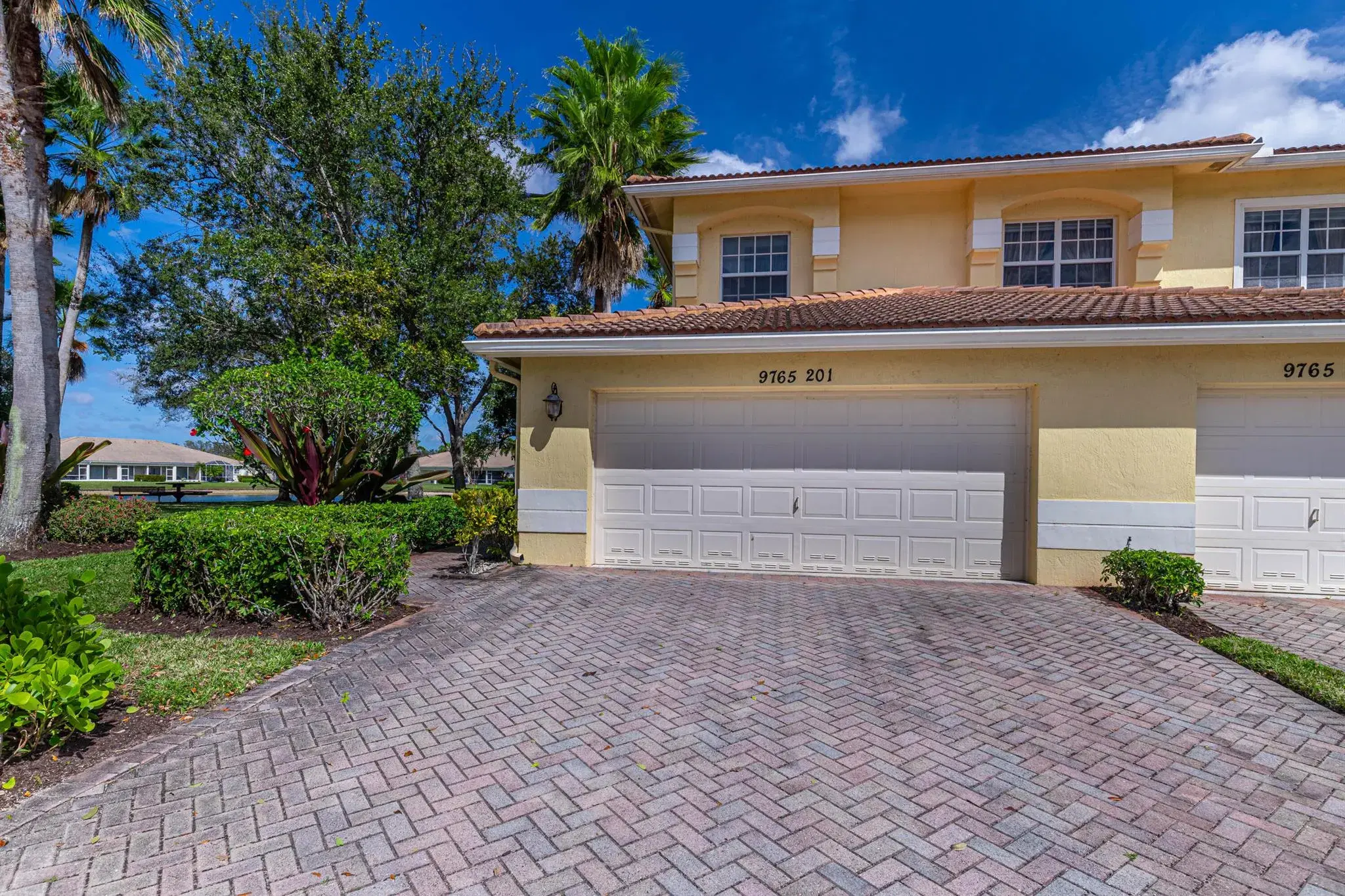 Picture of 9765 Bowline Drive 201, West Palm Beach, FL 33411