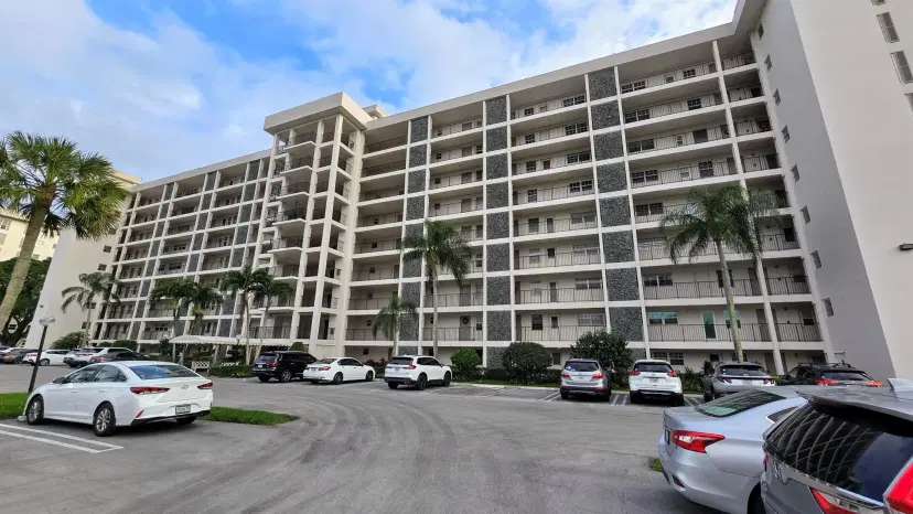 Picture of 3100 N Palm Aire Drive 604, Pompano Beach FL 33069