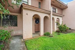 Picture of 4 Matador Ln 4, Davie, FL 33324