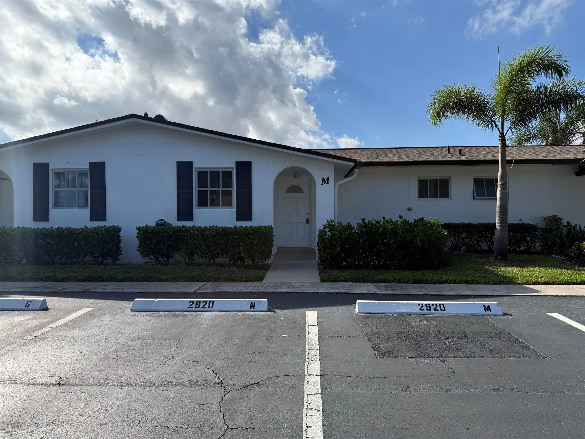 Picture of 2920 Crosley Drive E M, West Palm Beach, FL 33415