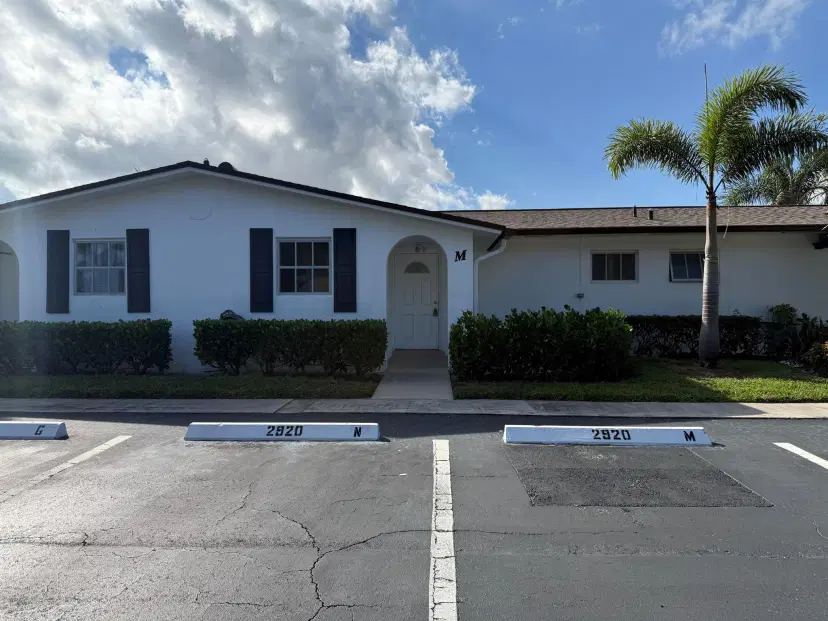 Picture of 2920 Crosley Drive E M, West Palm Beach FL 33415