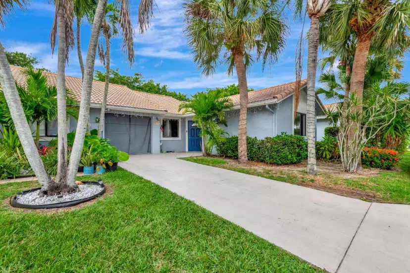 Picture of 9912 Watermill Circle F, Boynton Beach FL 33437