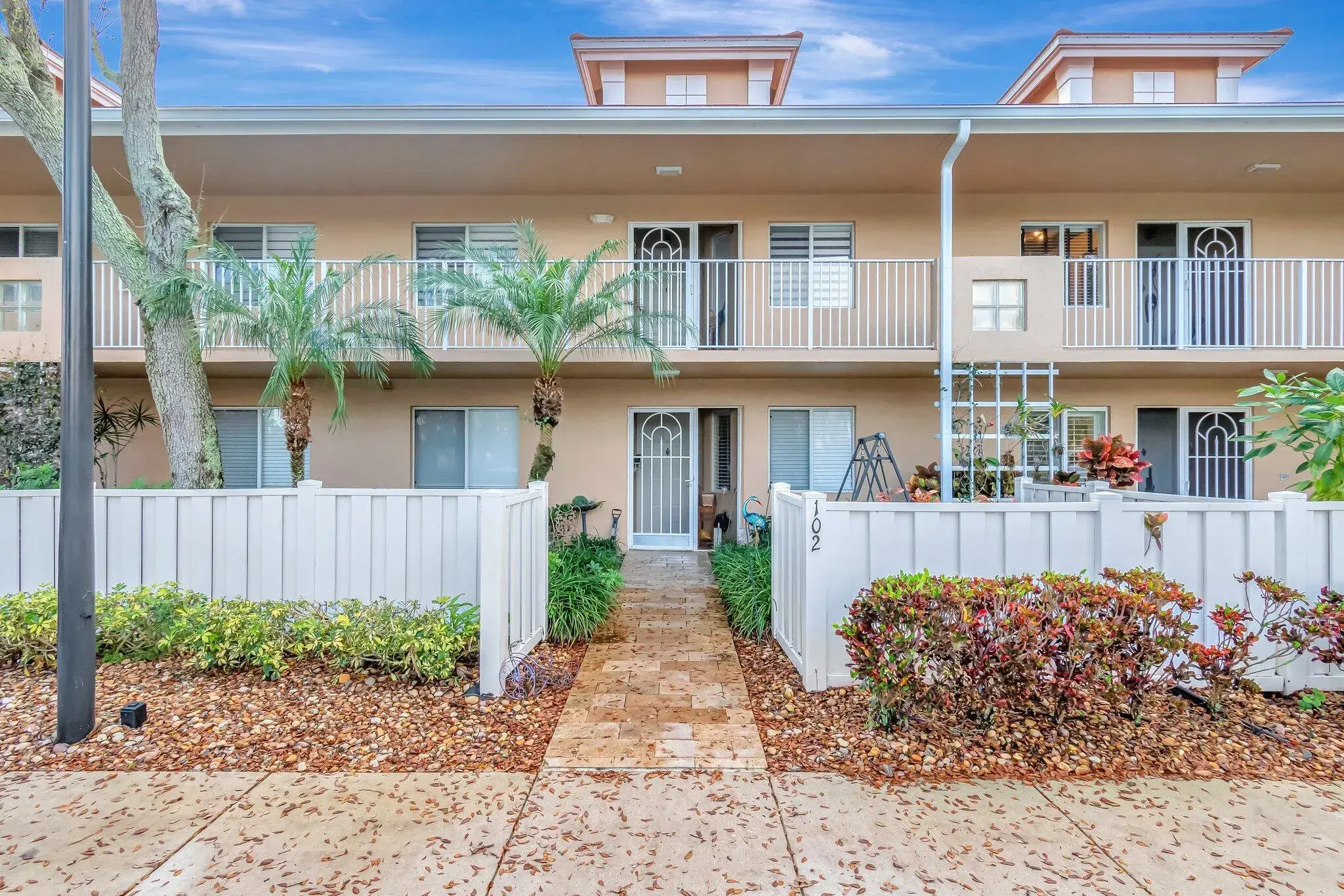 Picture of 5914 Regal Glen Drive 102, Boynton Beach, FL 33437