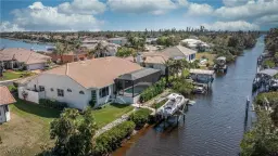 Picture of 5661 Harborage Dr, Fort Myers, FL 33908