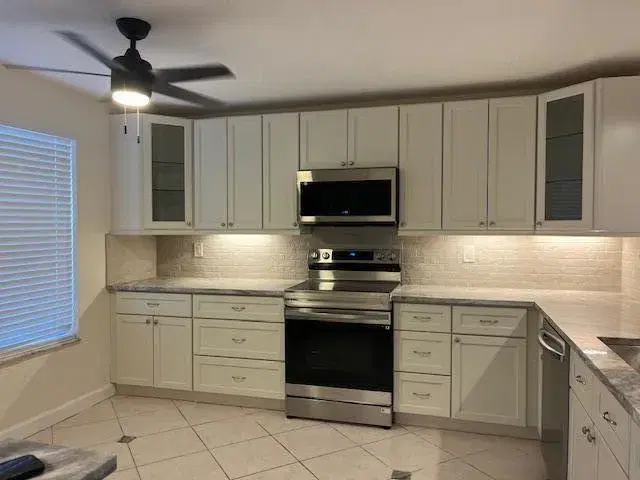 Picture of 5600 Fairway Park Drive 103, Boynton Beach FL 33437