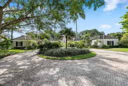 Picture of 26 Country Road, Village Of Golf, FL 33436