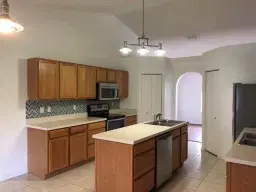 Picture of 942 SE Damask Avenue, Port St Lucie, FL 34983