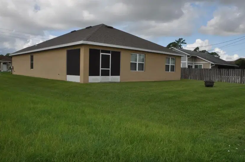 Picture of 2257 SW Import Dr, Port St Lucie FL 34953