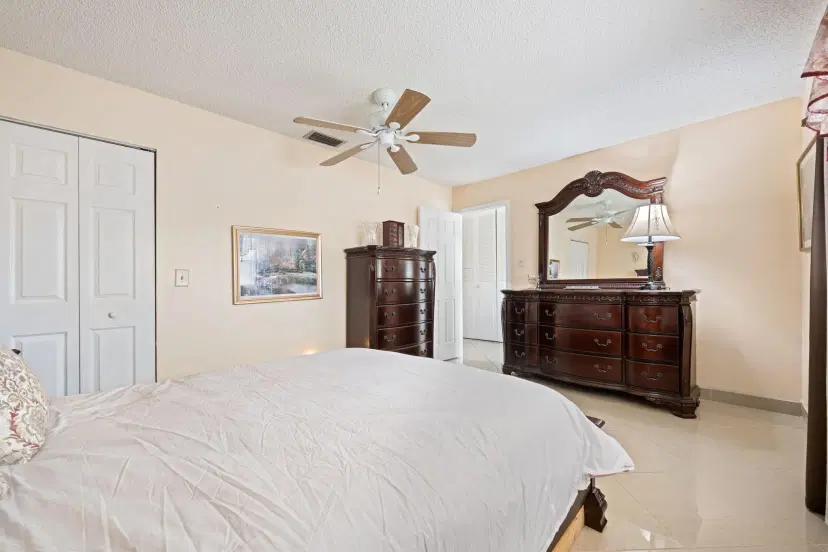 Picture of 2638 Gately Drive E 12, West Palm Beach FL 33415