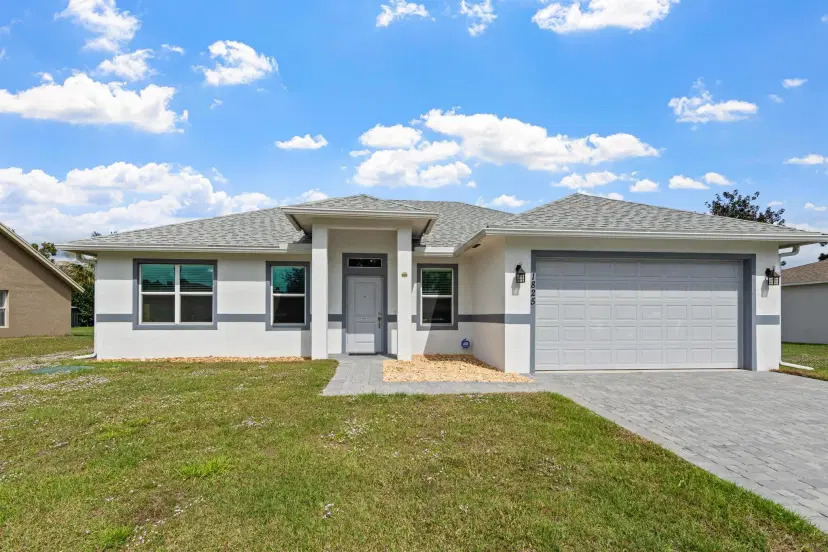 Picture of 1825 SW Effland Avenue, Port St Lucie FL 34953