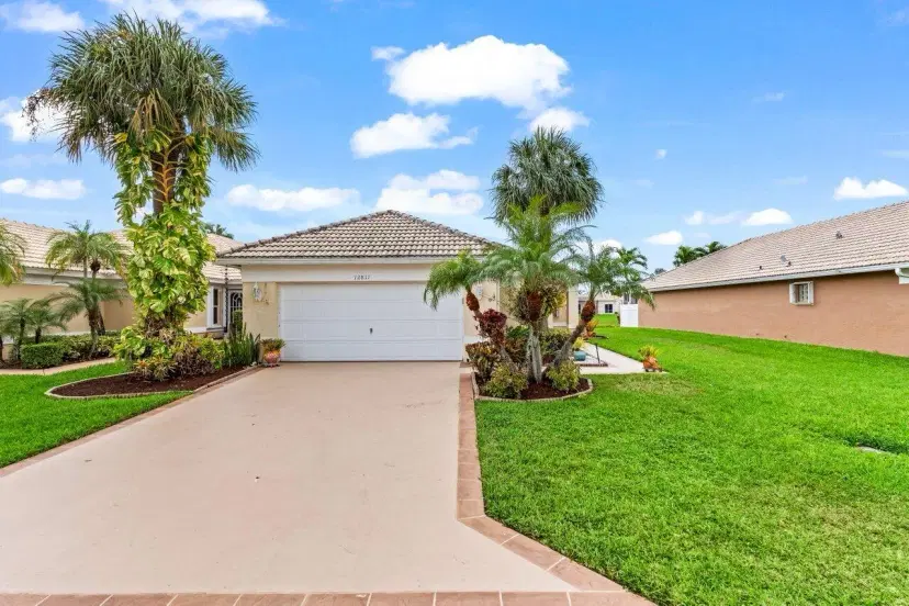 Picture of 12811 Hampton Lakes Circle, Boynton Beach FL 33436