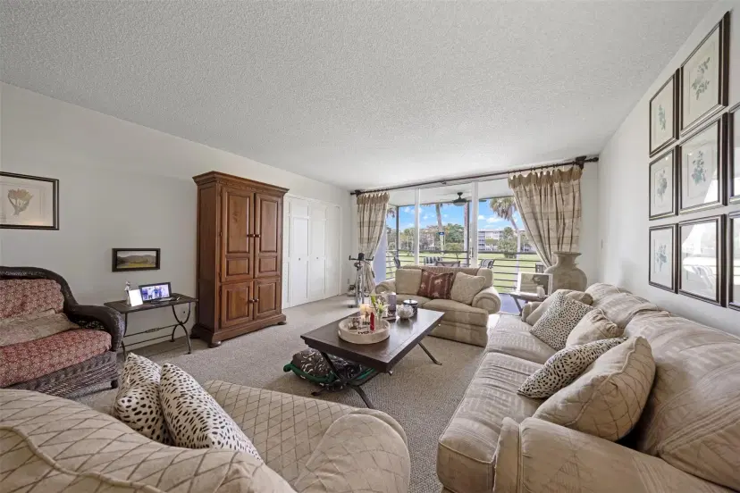 Picture of 905 Cypress Ter 202, Pompano Beach FL 33069