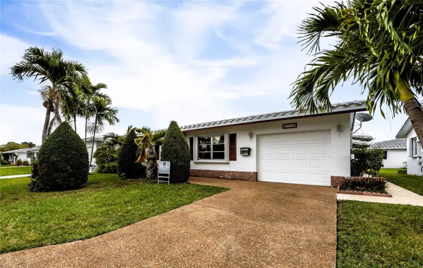 Picture of 8110 NW 59Th Ct, Tamarac FL 33321