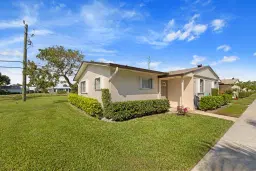 Picture of 2883 Crosley Drive W A, West Palm Beach, FL 33415