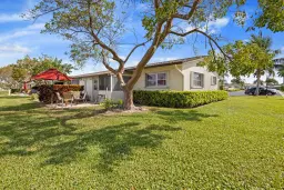 Picture of 2883 Crosley Drive W A, West Palm Beach, FL 33415