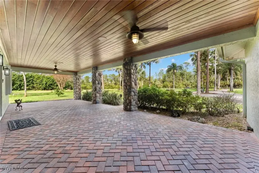 Picture of 840 Jung Blvd W, Naples FL 34120