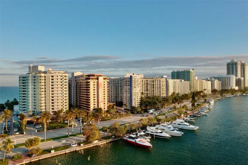 Picture of 5225 Collins Ave 1108, Miami Beach FL 33140