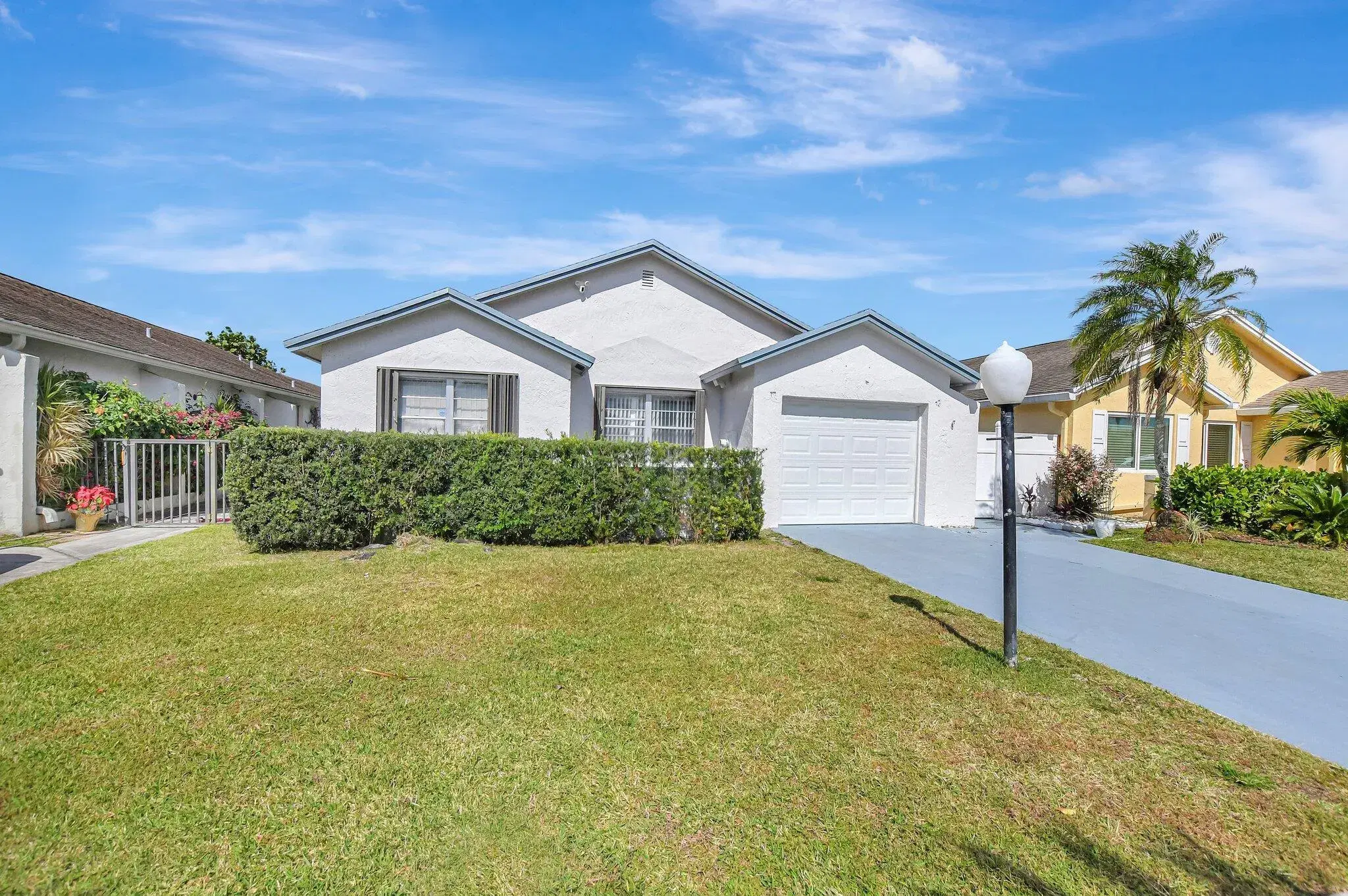 Picture of 9075 Pine Springs Drive, Boca Raton, FL 33428