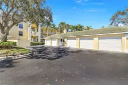 Picture of 15495 Cedarwood Ln 9-303, Naples, FL 34110