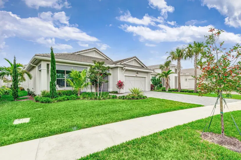 Picture of 9971 Seagrass Way, Palm Beach Gardens FL 33412