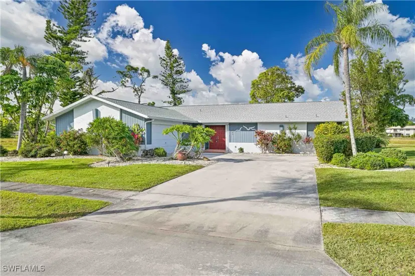 Picture of 4145 Prestwick Ct, North Fort Myers FL 33903