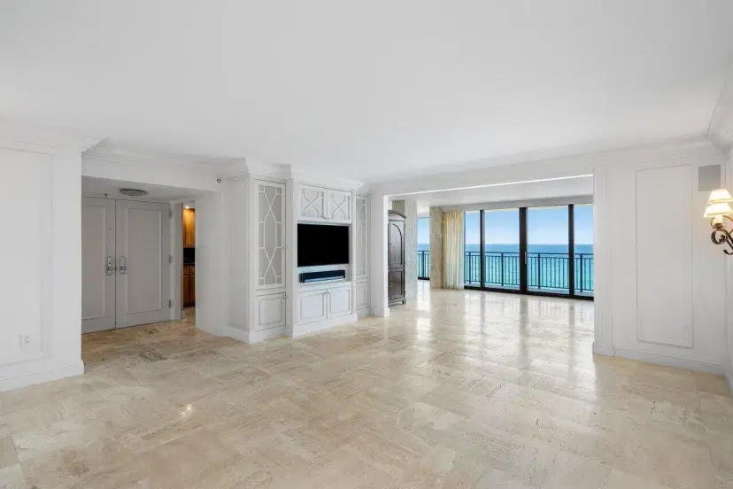 Picture of 1800 S Ocean Boulevard 8B, Boca Raton FL 33432