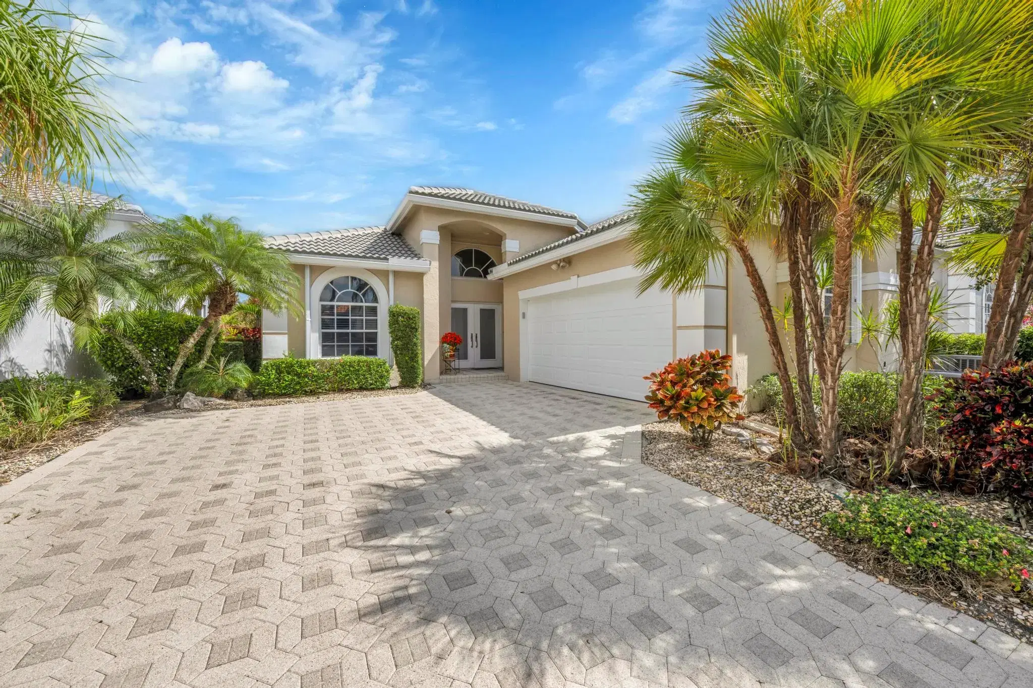 Picture of 11914 Fountainside Circle, Boynton Beach, FL 33437