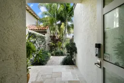 Picture of 1464 Harbour Point Drive, North Palm Beach, FL 33410