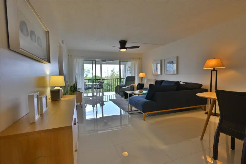 Picture of 3930 E Inverrary Blvd 605D, Fort Lauderdale FL 33319