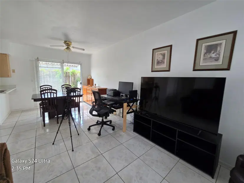 Picture of 2222 Taylor St 11, Hollywood FL 33020