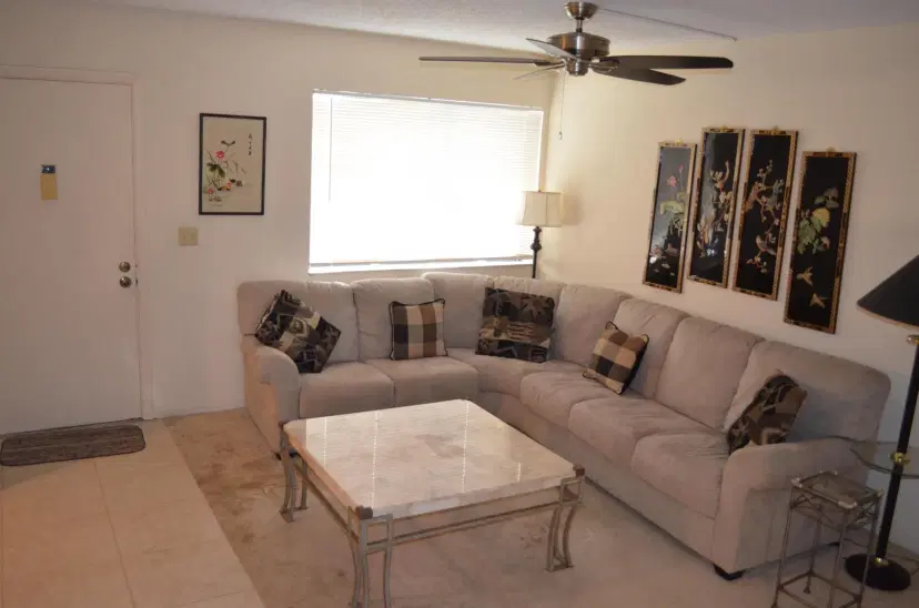 Picture of 5220 Las Verdes Circle 219, Delray Beach FL 33484