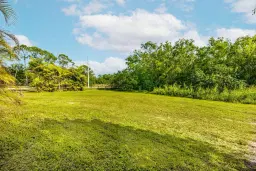 Picture of 17924 W Sycamore Drive, Loxahatchee, FL 33470