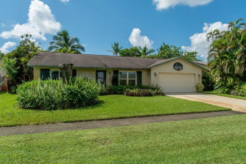 Picture of 5523 Barnstead Circle, Lake Worth FL 33463