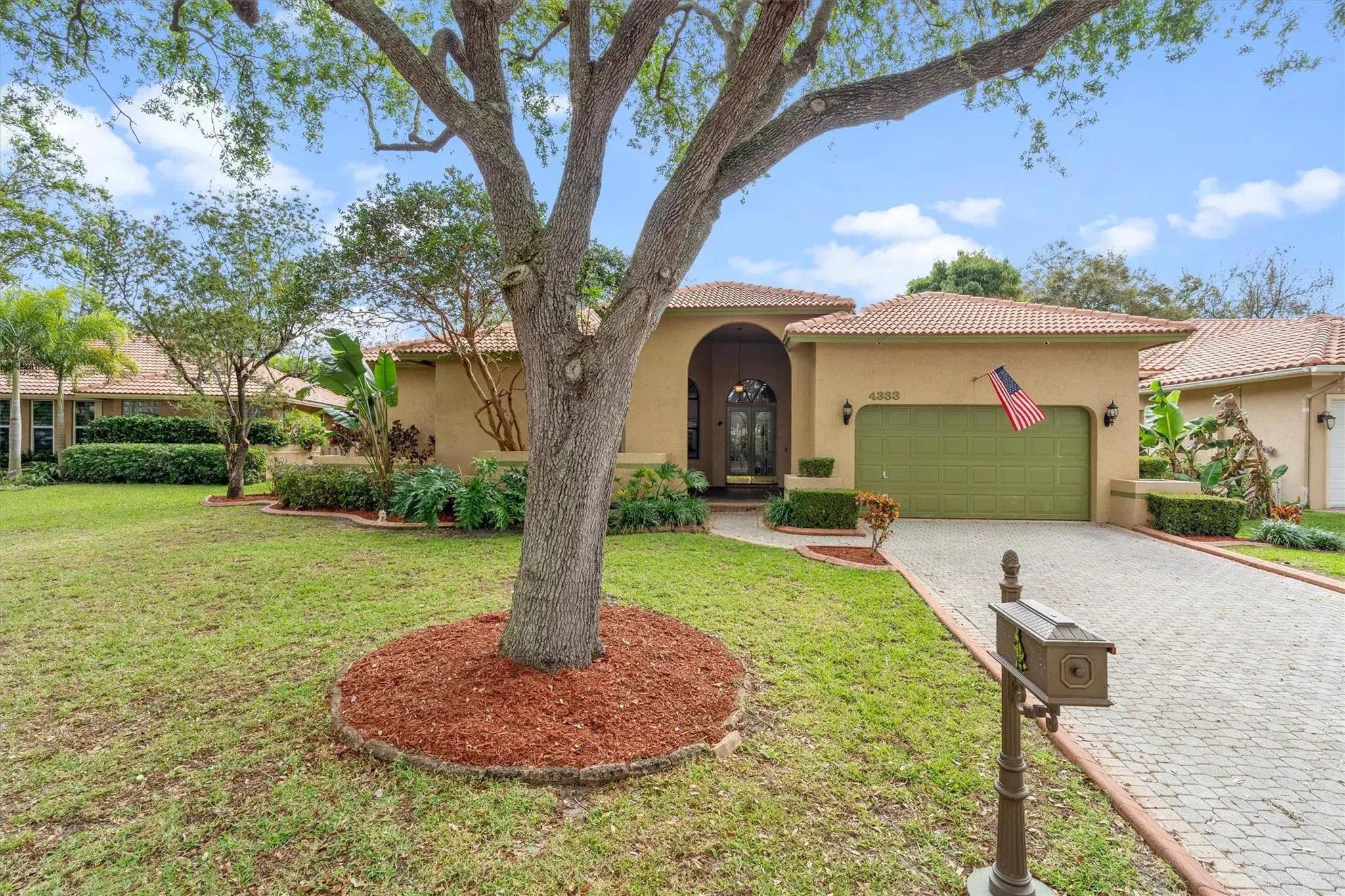 Picture of 4333 NW 67Th Ave, Coral Springs, FL 33067